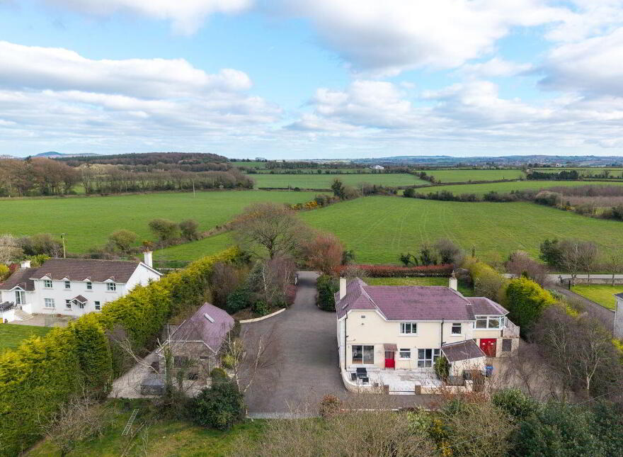 The Oak Tree, Newtown, Ferns, Y21W2V0