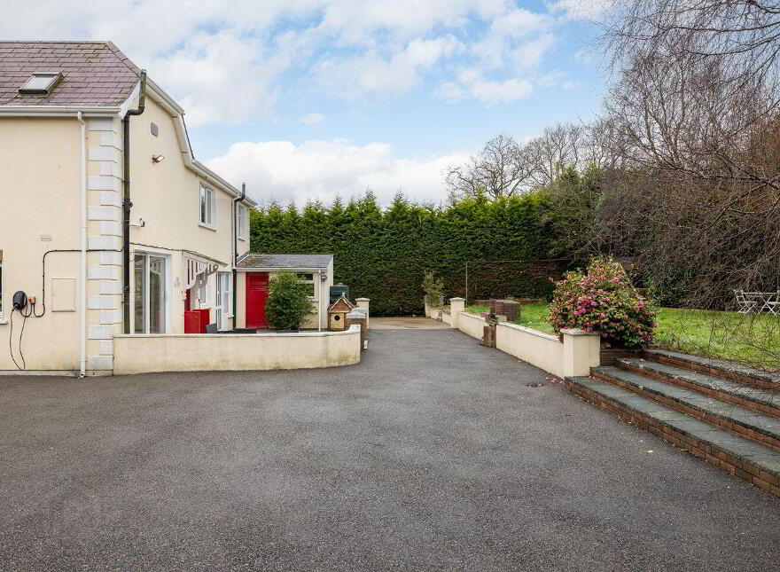 The Oak Tree, Newtown, Ferns, Y21W2V0