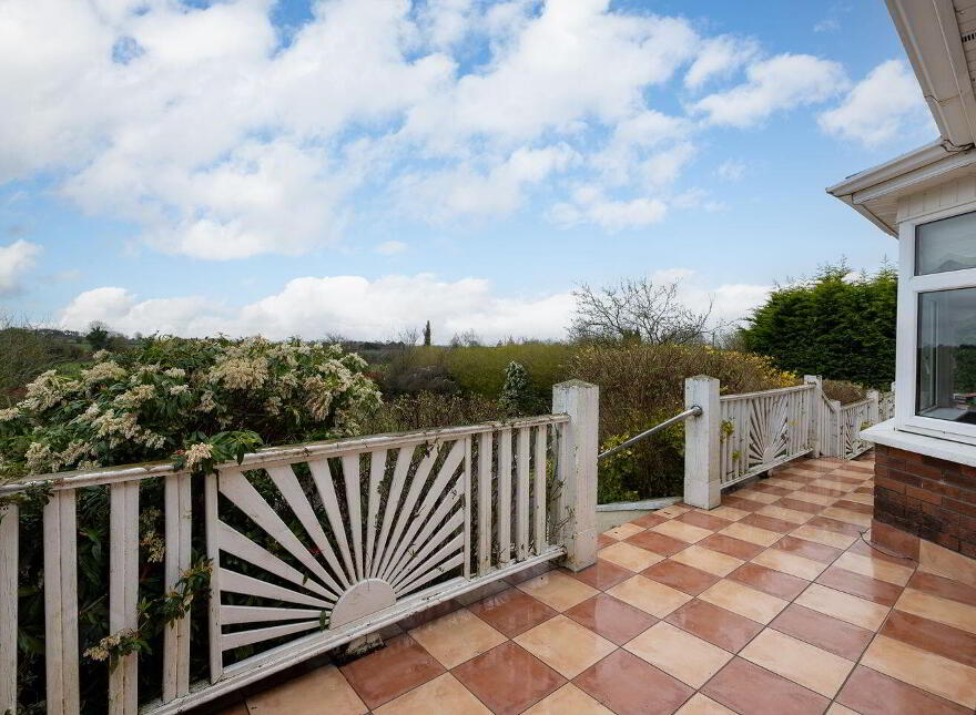 The Oak Tree, Newtown, Ferns, Y21W2V0