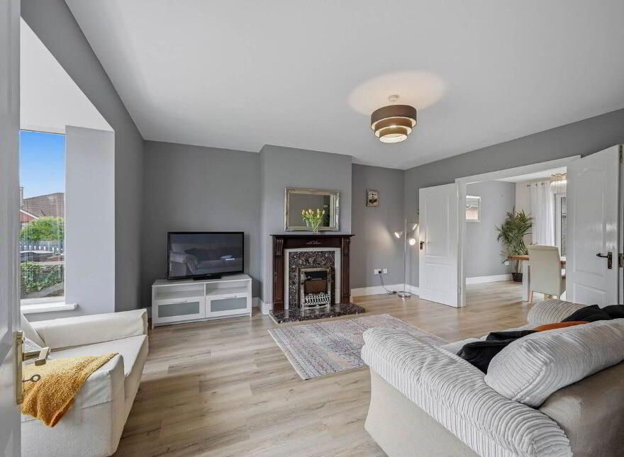 8 Grattan Court, Carnew Road, Gorey, Y25H512