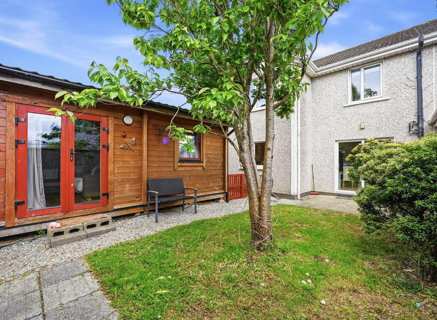 8 Grattan Court, Carnew Road, Gorey, Y25H512