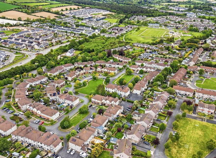8 Grattan Court, Carnew Road, Gorey, Y25H512