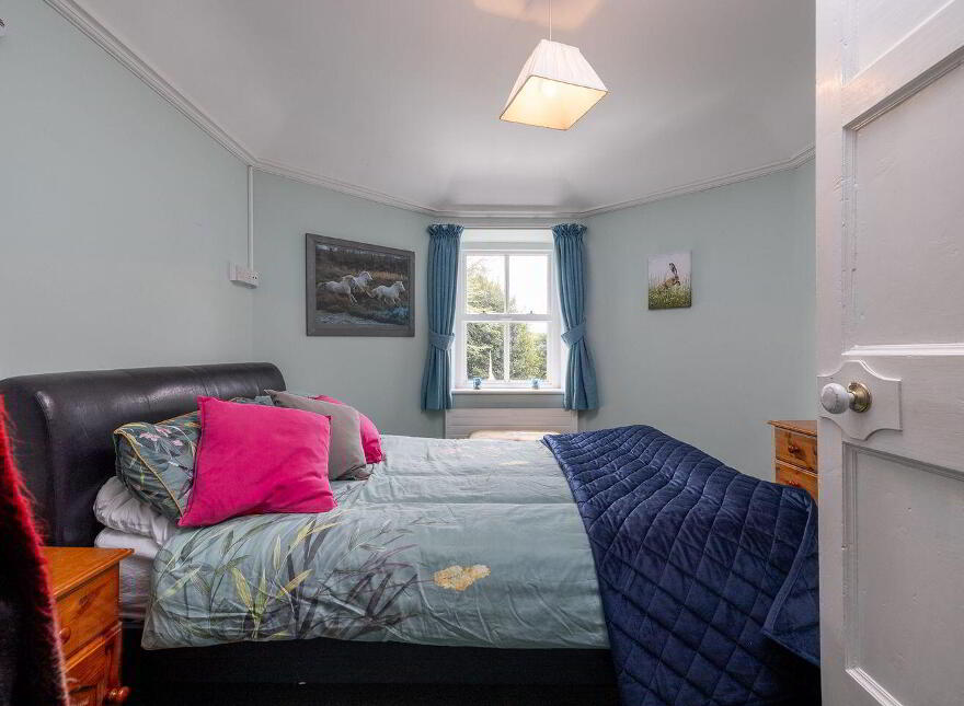 Moss Cottage, Hospital Hill, Bunclody, Y21N884