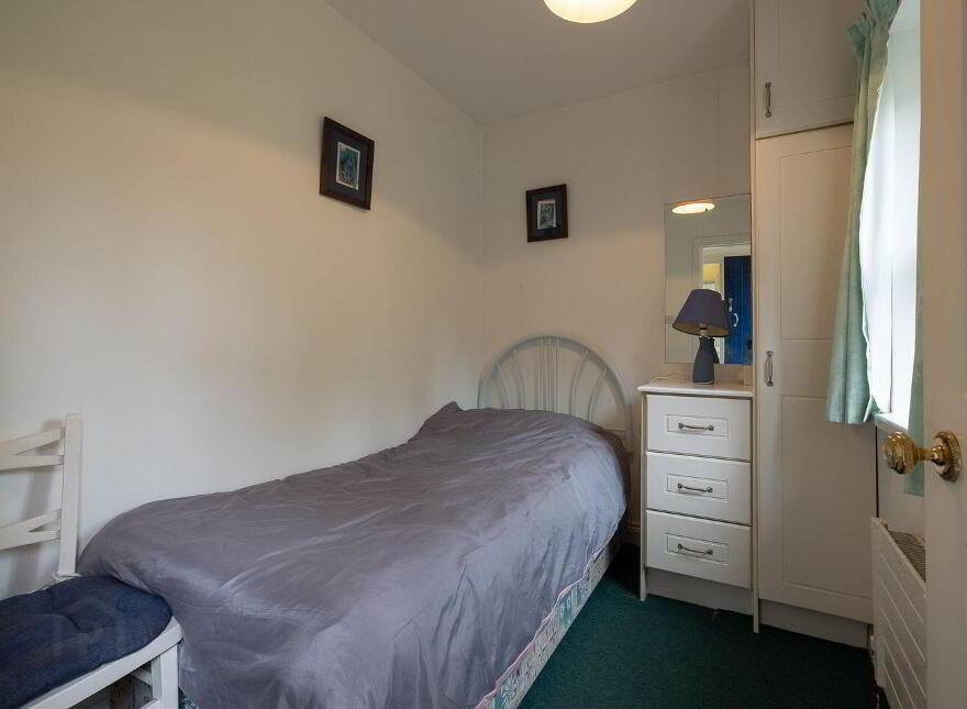 Moss Cottage, Hospital Hill, Bunclody, Y21N884