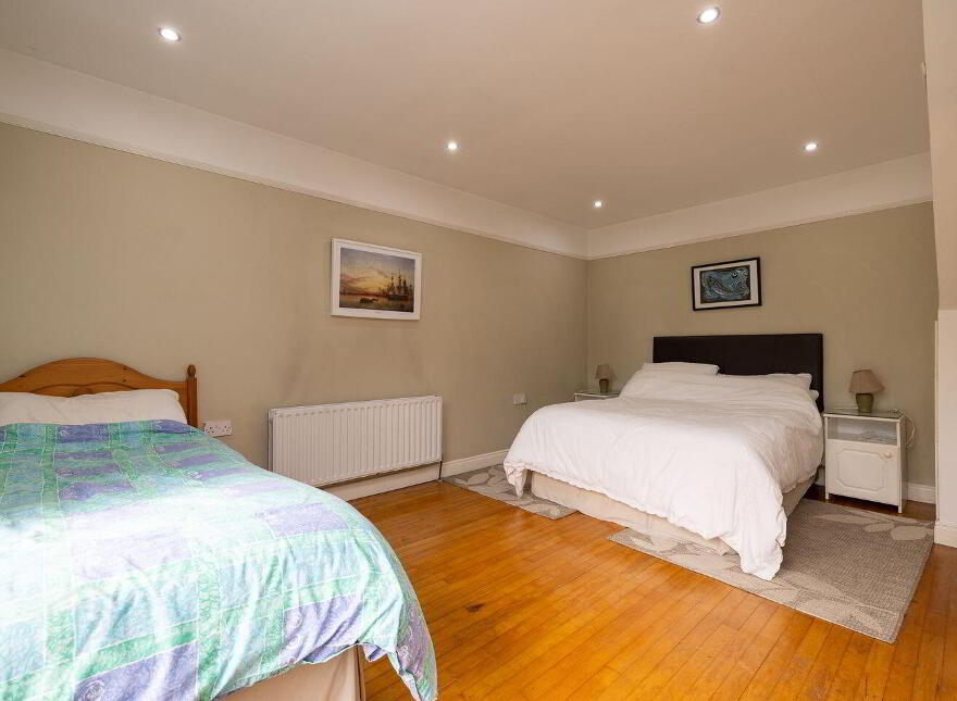 Moss Cottage, Hospital Hill, Bunclody, Y21N884