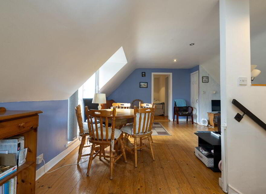 Moss Cottage, Hospital Hill, Bunclody, Y21N884
