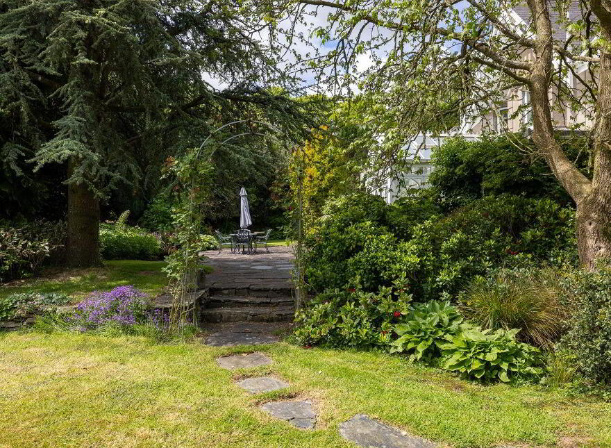 Moss Cottage, Hospital Hill, Bunclody, Y21N884