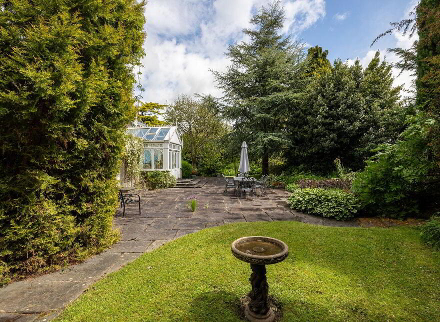 Moss Cottage, Hospital Hill, Bunclody, Y21N884
