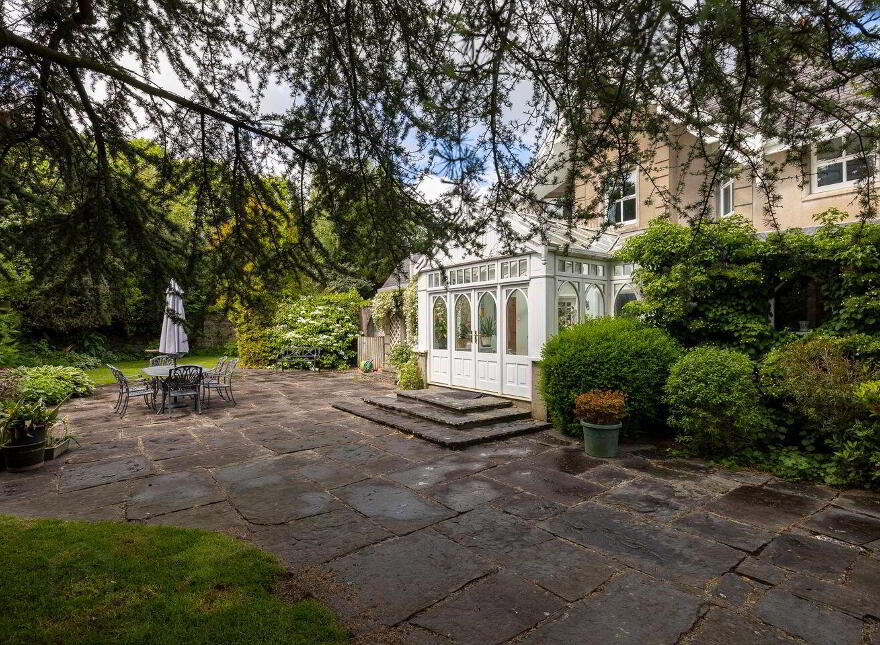 Moss Cottage, Hospital Hill, Bunclody, Y21N884