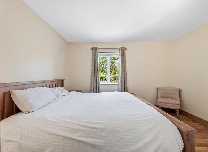 North, Ridge, Killacloran, Aughrim, Y14DH92