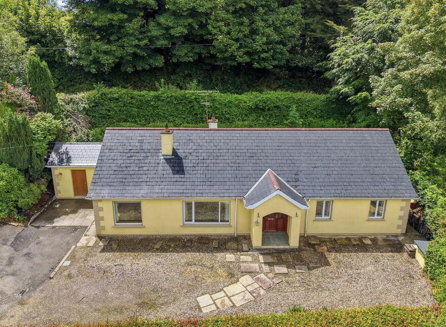 North, Ridge, Killacloran, Aughrim, Y14DH92