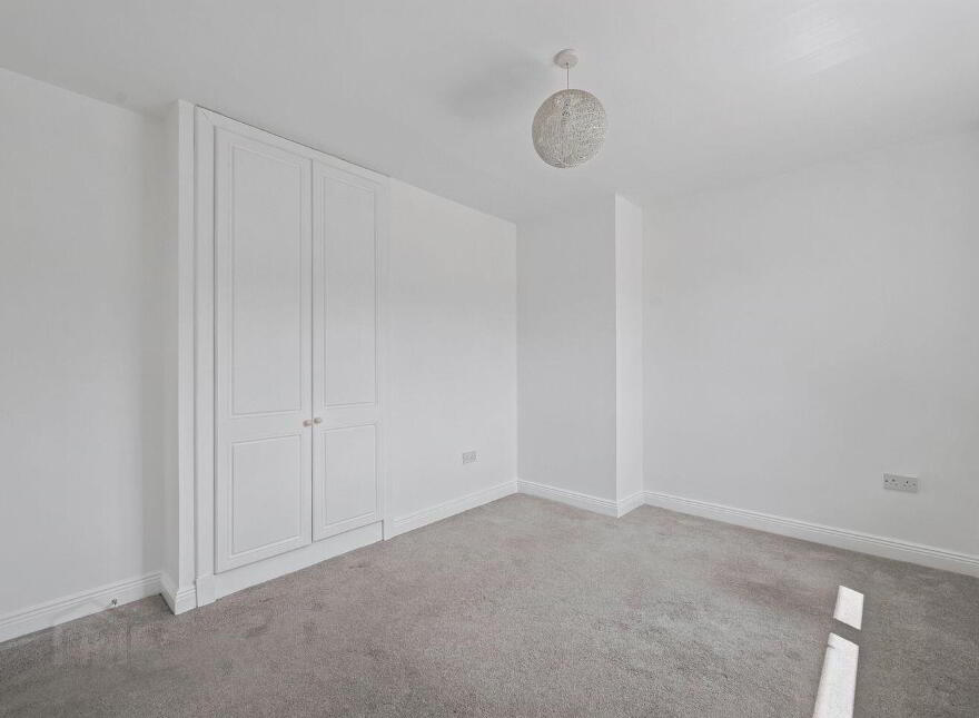 5 Branogue Park, Riverchapel, Y25R940