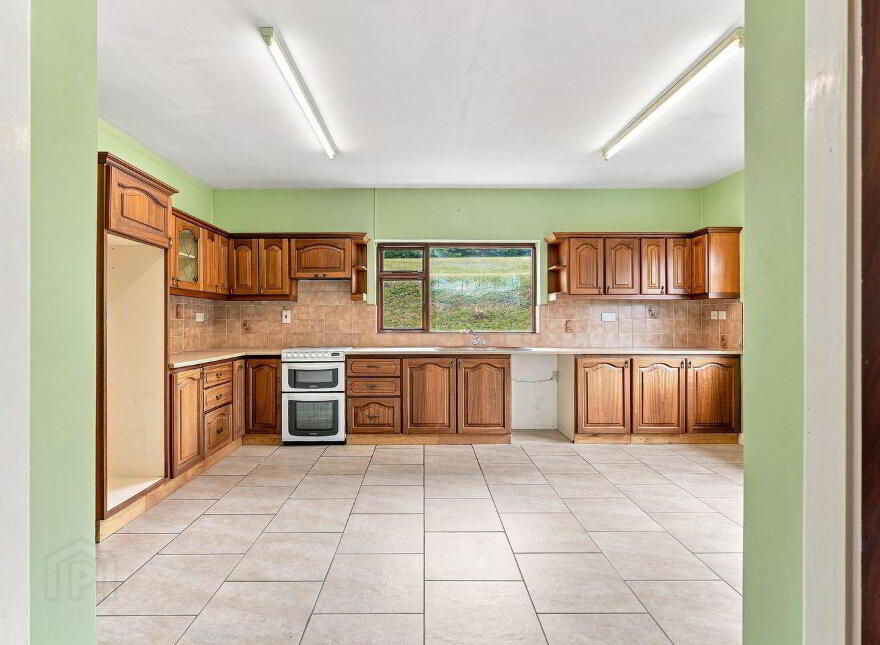 Knockbaun, Coolgreany, Coolgreany, Y25N832