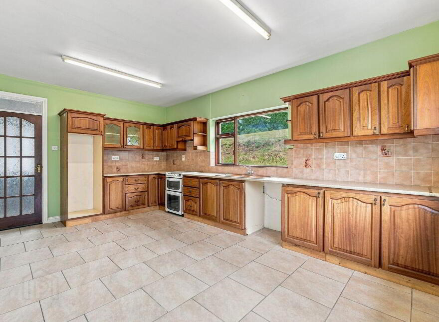 Knockbaun, Coolgreany, Coolgreany, Y25N832