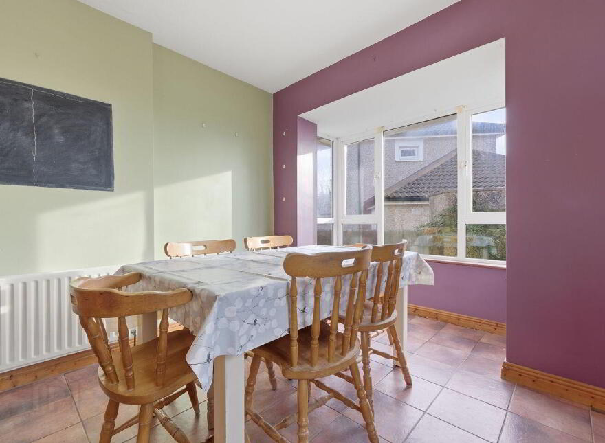 6 Ard Aoibhinn, Cashel Road, Clonmel, E91Y659