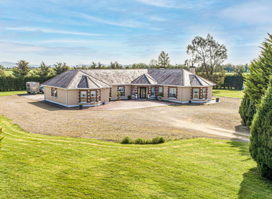 The Old Church Lodge, Ballycurkeen, Ballyneil, E32RF30