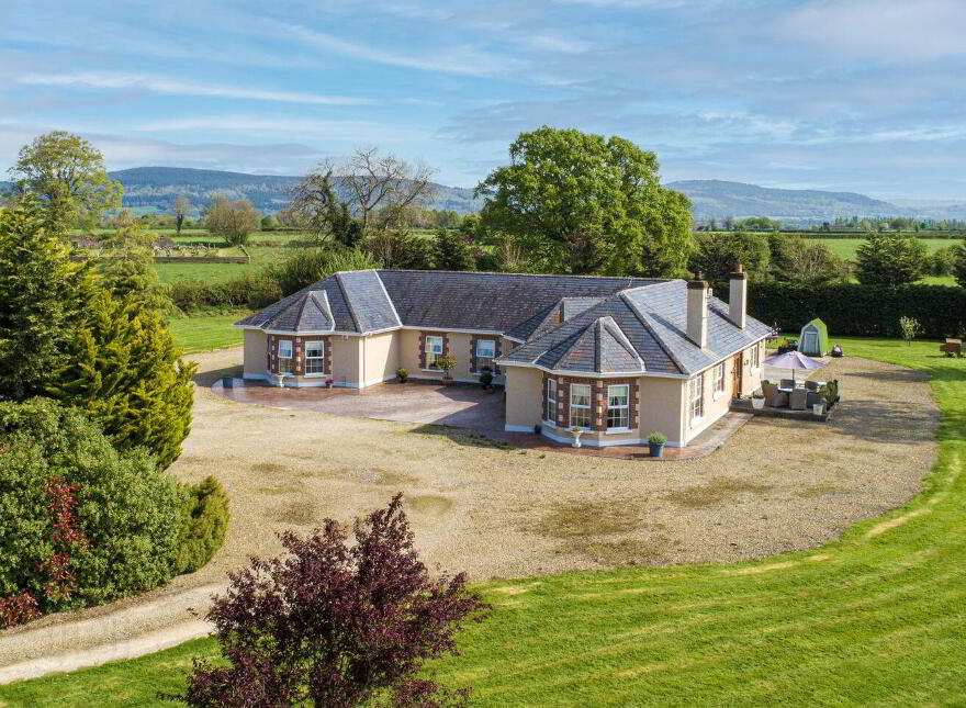 The Old Church Lodge, Ballycurkeen, Ballyneil, E32RF30
