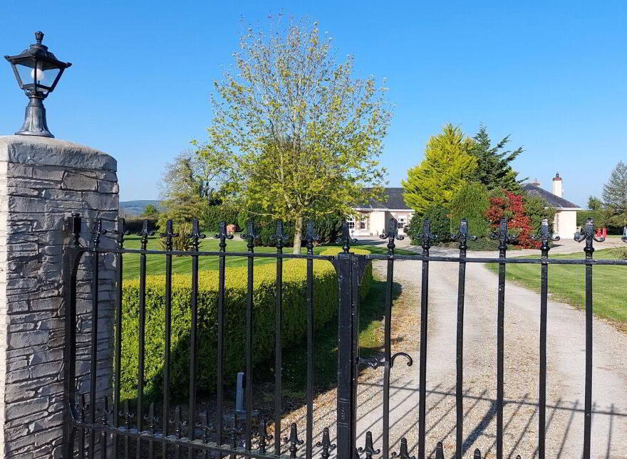 The Old Church Lodge, Ballycurkeen, Ballyneil, E32RF30