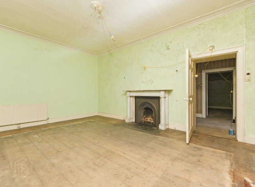 The Lodge, O'Neill Street, Clonmel, E91H028