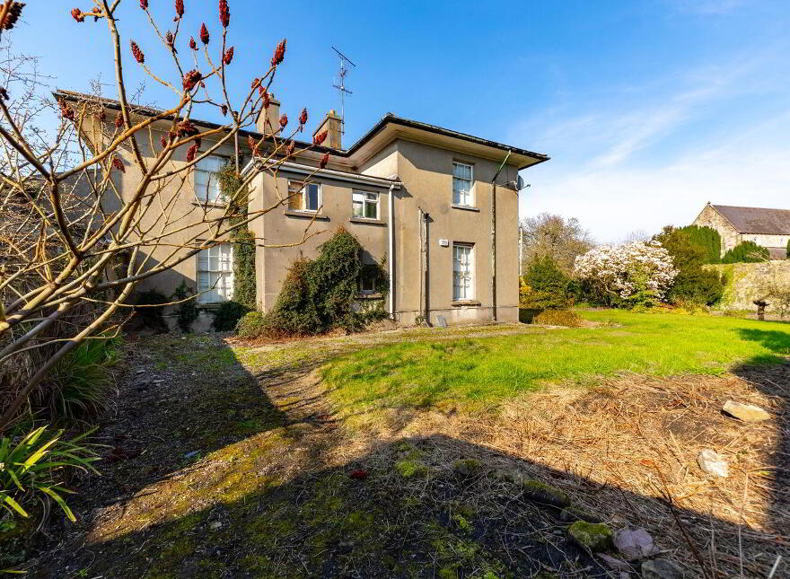 The Lodge, O'Neill Street, Clonmel, E91H028
