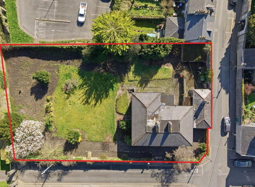 The Lodge, O'Neill Street, Clonmel, E91H028