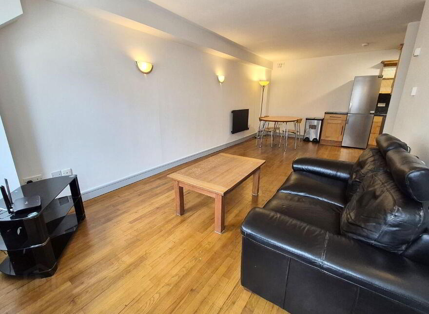 Apartment 1 14 Market Street, Clonmel, E91N8N2