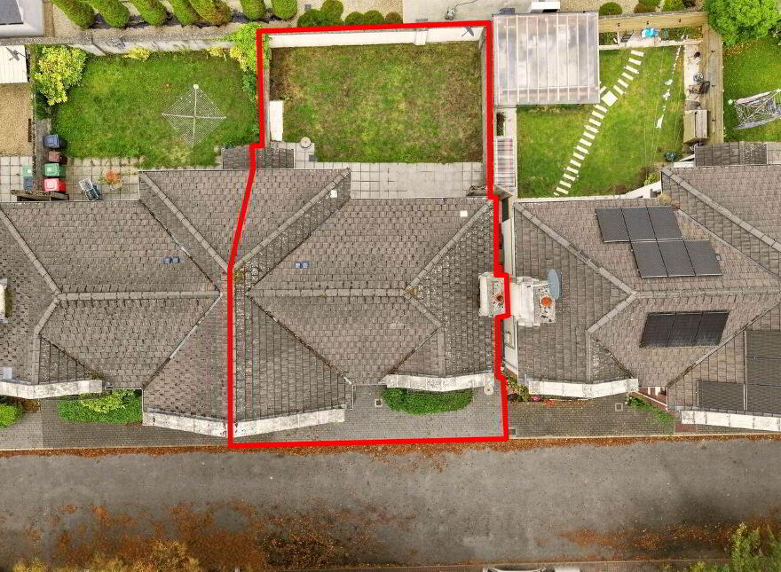 9 Saint Stephen's Grove, Irishtown Upper, Clonmel, E91ER02