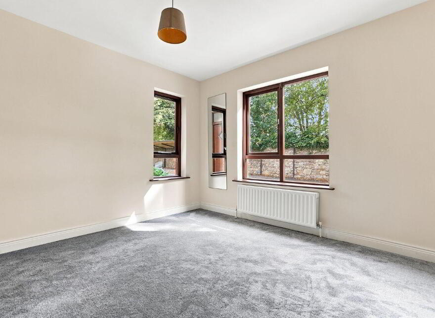 9 Saint Stephen's Grove, Irishtown Upper, Clonmel, E91ER02