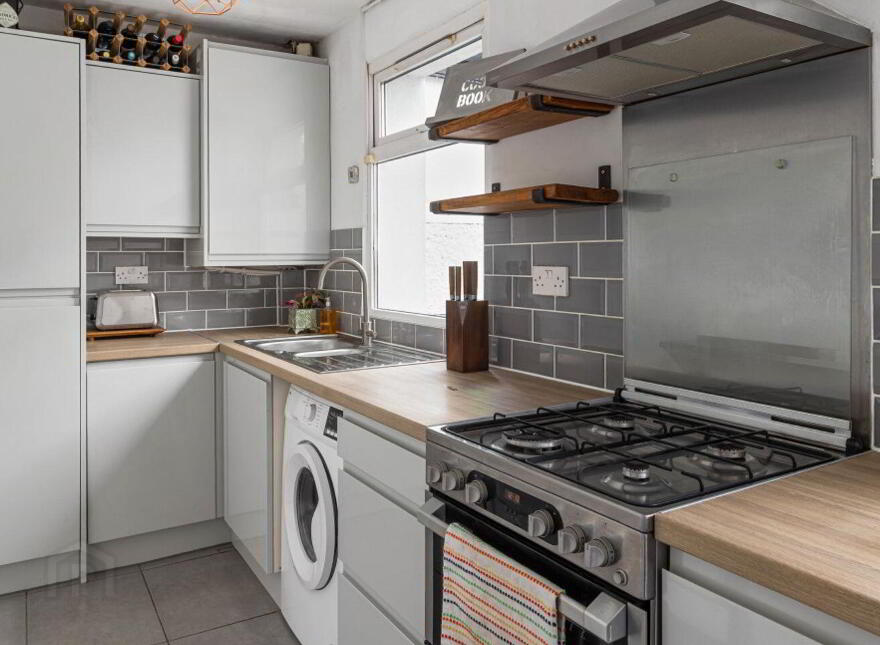 120 St Eithne Road, Cabra, Cabra, D07H9X8