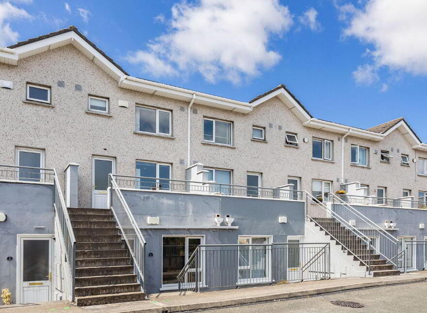 3 Parkside View, Off Nephin Road, Navan Road, Dublin 7, D07EY68
