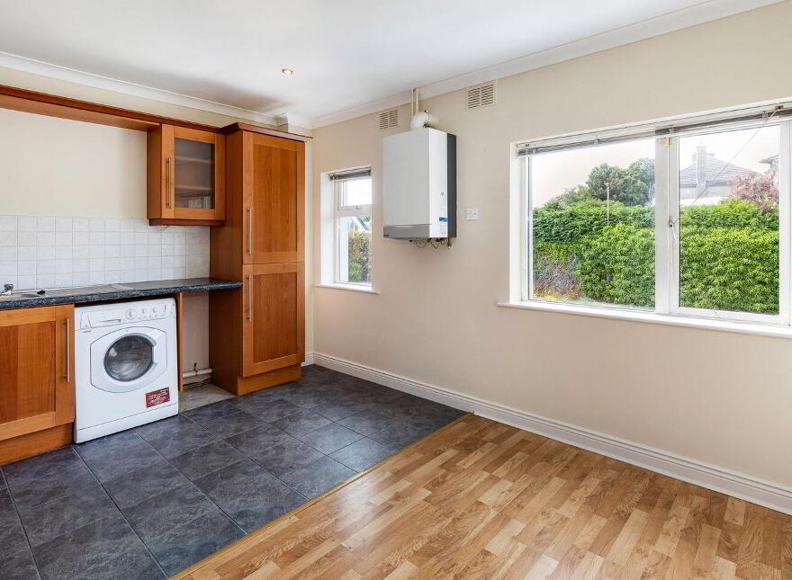 3 Parkside View, Off Nephin Road, Navan Road, Dublin 7, D07EY68