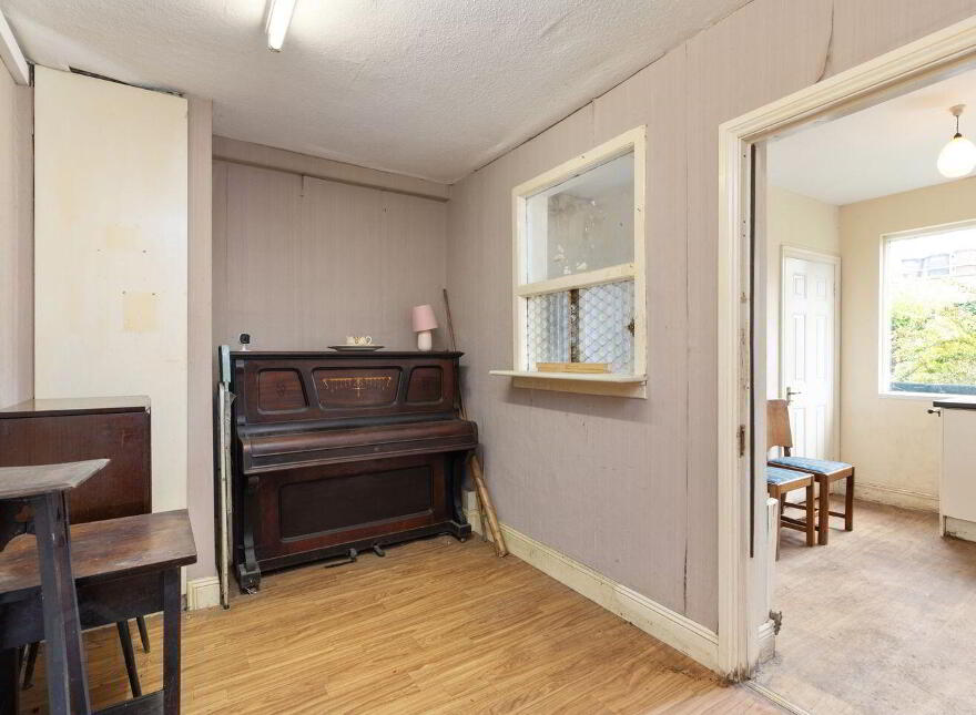 8 Leix Road, Cabra, Cabra, D07HV04