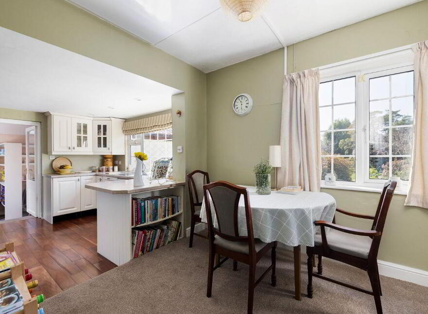 Papion, Erskine Avenue, The Burnaby, Greystones, A63AV88
