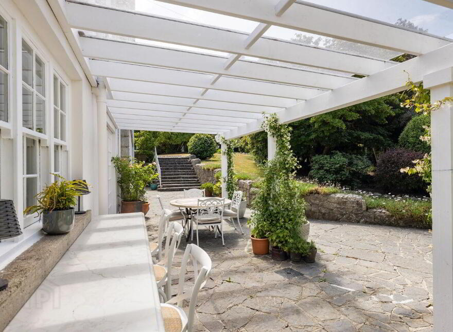 Glenair House, Priory Road, Delgany, A63RX52