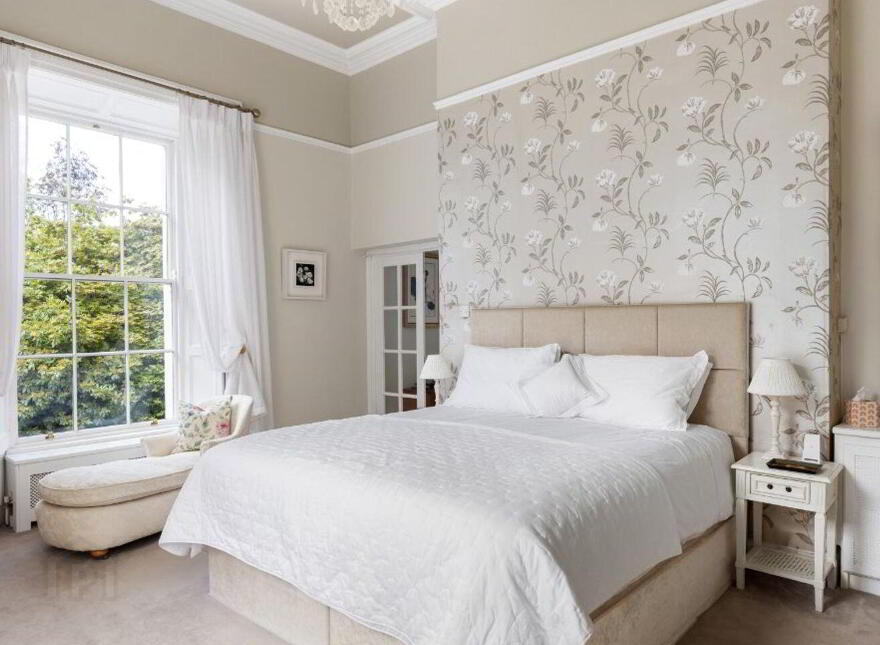 Glenair House, And Gate Lodge, Priory Road, Delgany, A63RX52