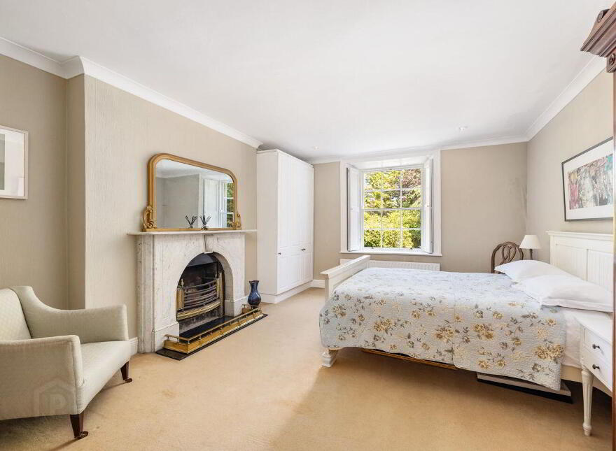Glenair House, And Gate Lodge, Priory Road, Delgany, A63RX52