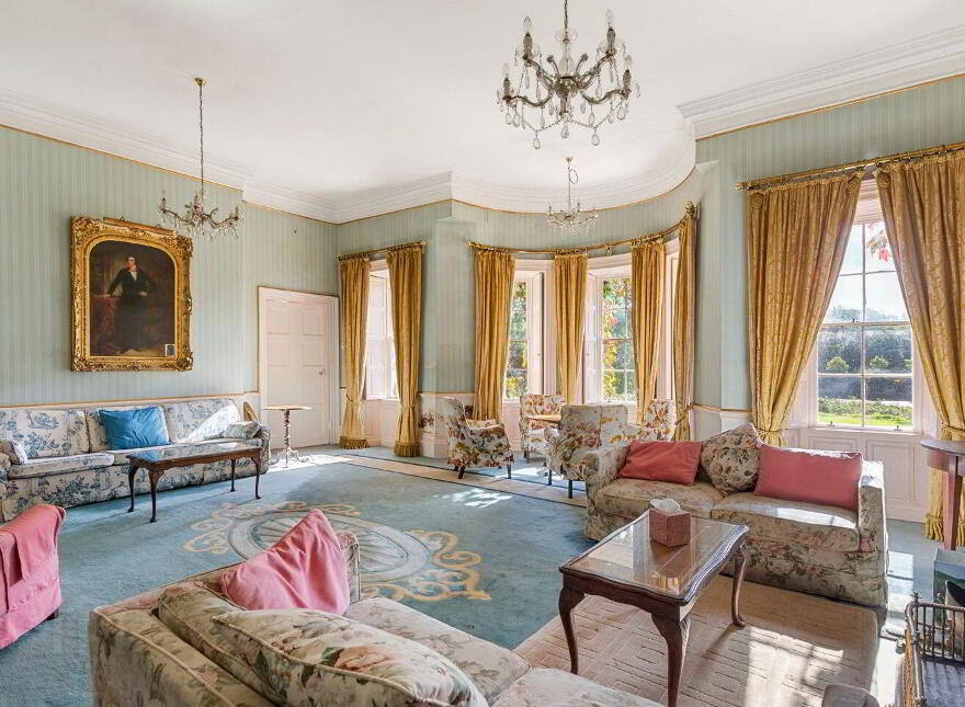 Newport House, Main Street, Newport, F28F243