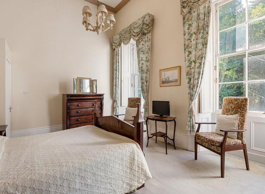 Newport House, Main Street, Newport, F28F243