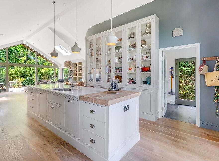 Rowan Lodge, Kilcashel, Avoca, Y14RR24