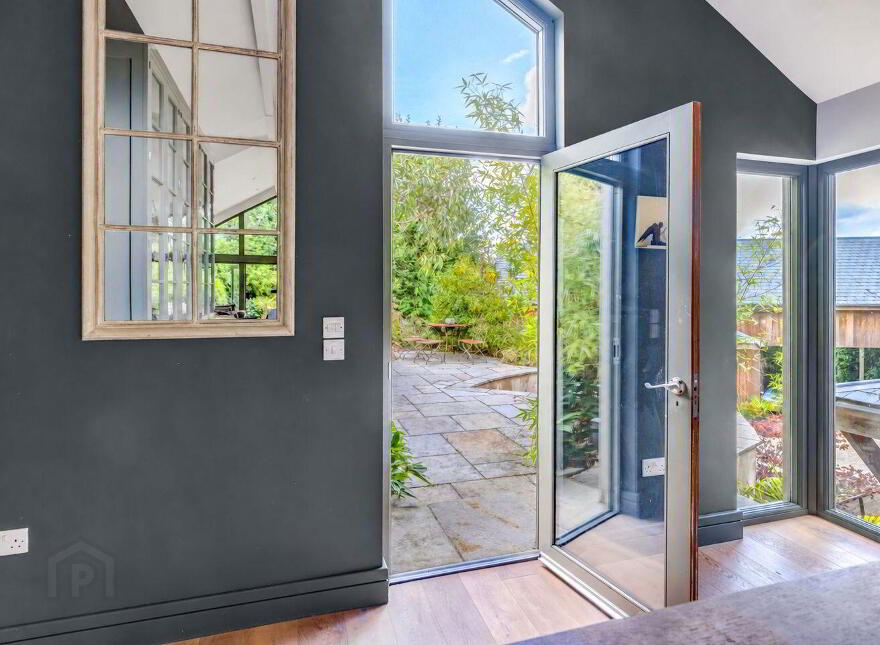 Rowan Lodge, Kilcashel, Avoca, Y14RR24