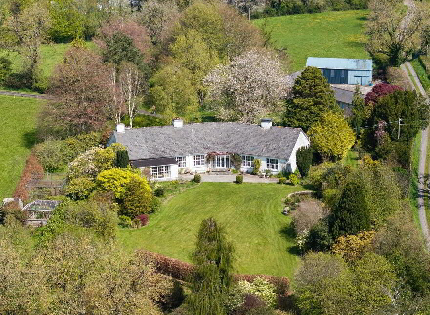 Arlonstown House, On Approx, 3.94 Hec (9, 75 Acres), Swainstown, Kilmessan, C15XY26
