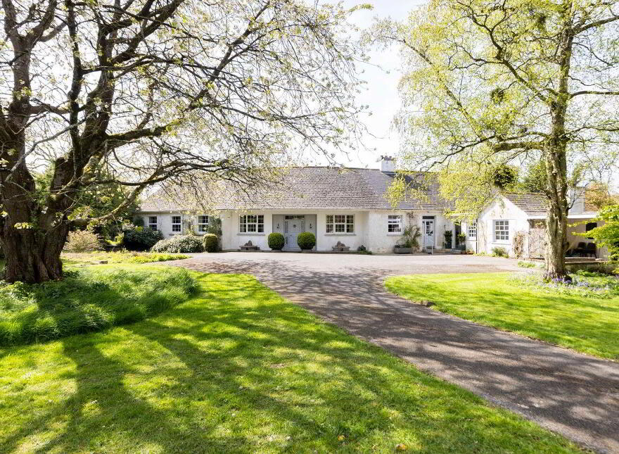 Arlonstown House, On Approx, 3.94 Hec (9, 75 Acres), Swainstown, Kilmessan, C15XY26