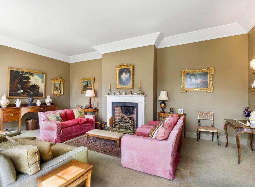 Arlonstown House, On Approx, 3.94 Hec (9, 75 Acres), Swainstown, Kilmessan, C15XY26