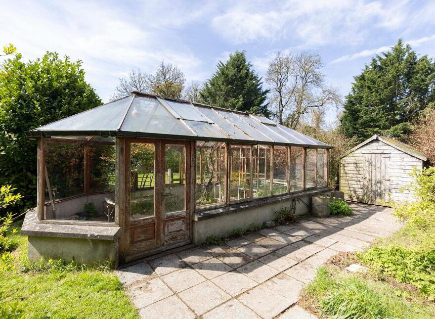Arlonstown House, On Approx, 3.94 Hec (9, 75 Acres), Swainstown, Kilmessan, C15XY26