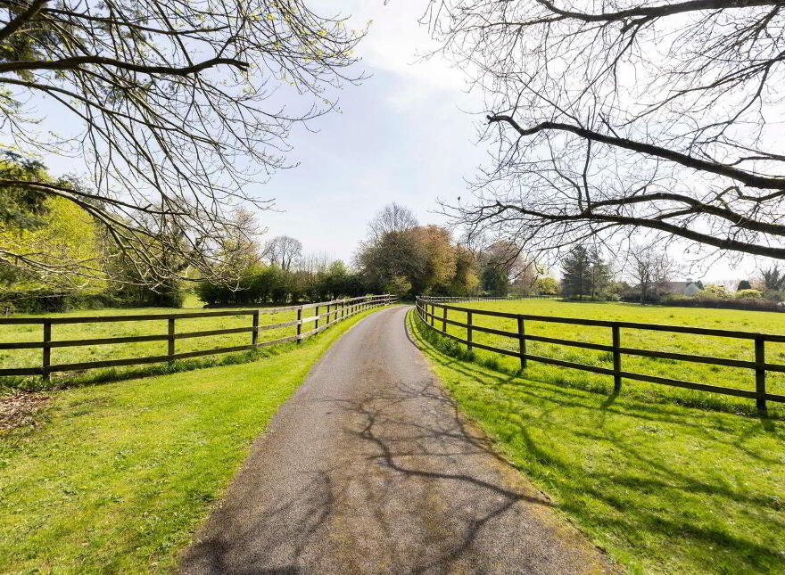 Arlonstown House, On Approx, 3.94 Hec (9, 75 Acres), Swainstown, Kilmessan, C15XY26