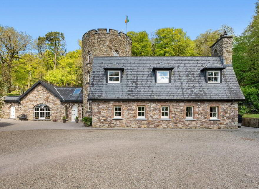 Heathfield, Ballinruane, Kilmeedy, V42V067