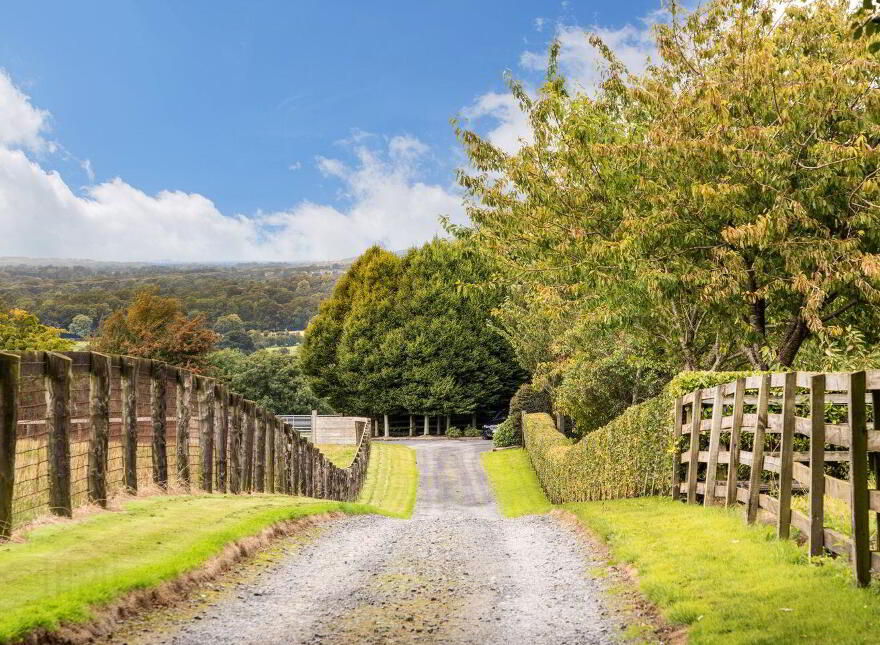 Beaconhill, On Approx, 15 7ha ( 38.77 Acres), Kennycourt, Brannockstown, W91Y303