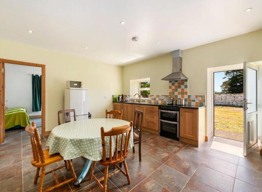 Ballynamuddagh House & Farm, Approx, 62.9 Ha (155, 4 Acres), Dromin, Dromin, V35KW95