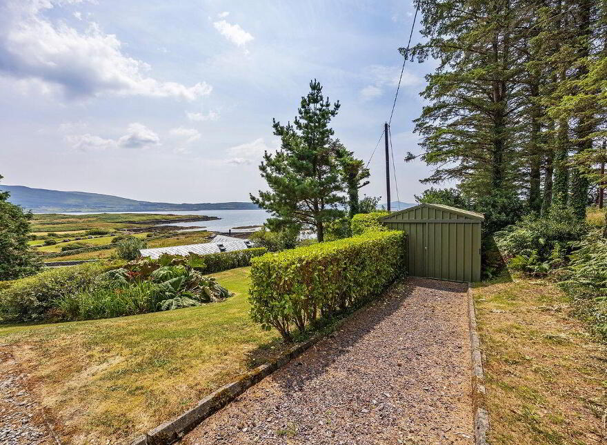 Whispering Pines, Reenacappul, Ahakista, Ahakista, P75NH21