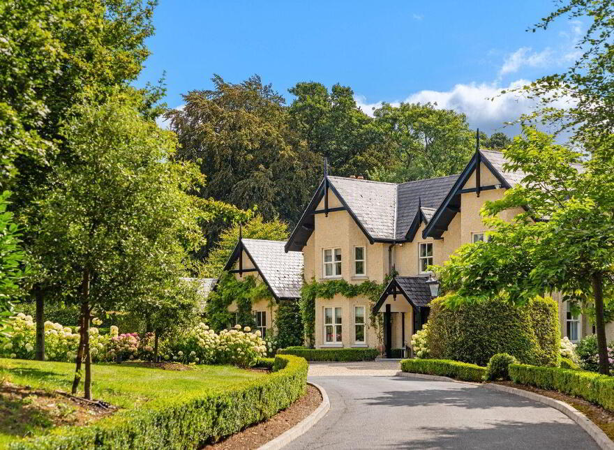 Swordlestown Lodge, Punchestown, Punchestown, W91R2VW